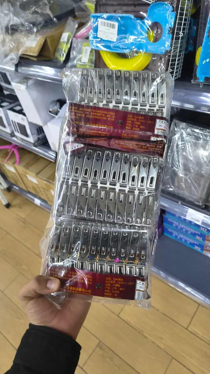 Broches de acero inoxidable