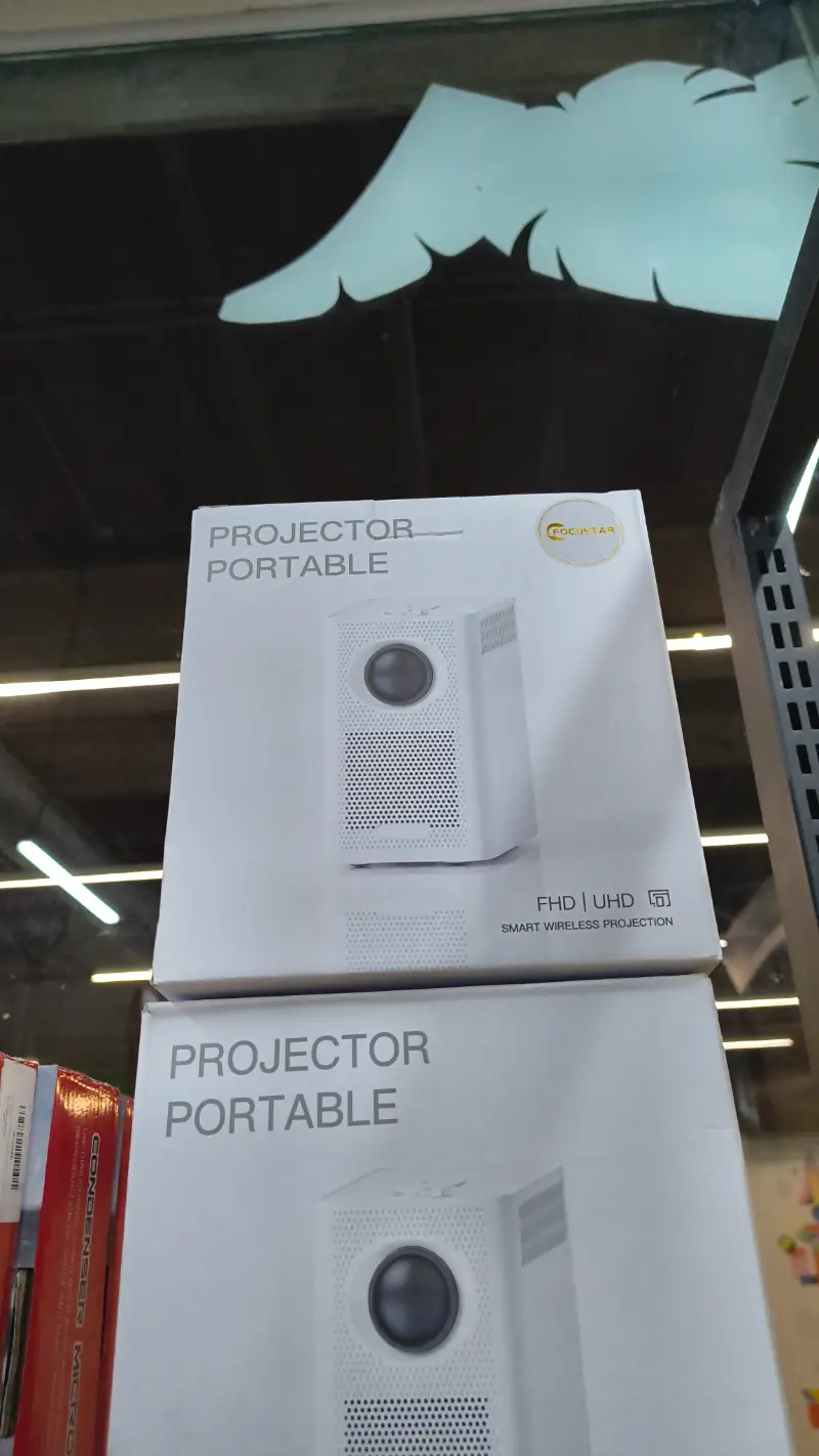 Proyector Portátil FHD/UHD