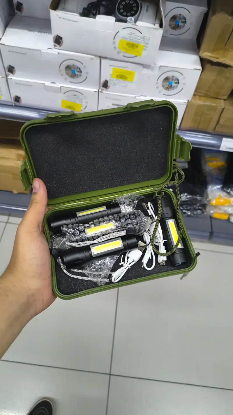 Kit de Linterna Táctica