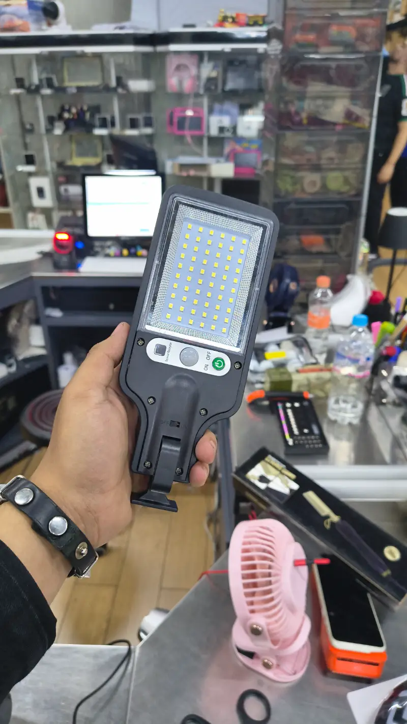 Lámpara de calle con sensor 