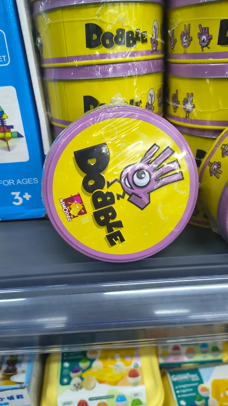 Juego de Cartas Dobble Sellado