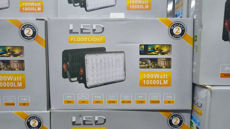 Foco LED 100W
