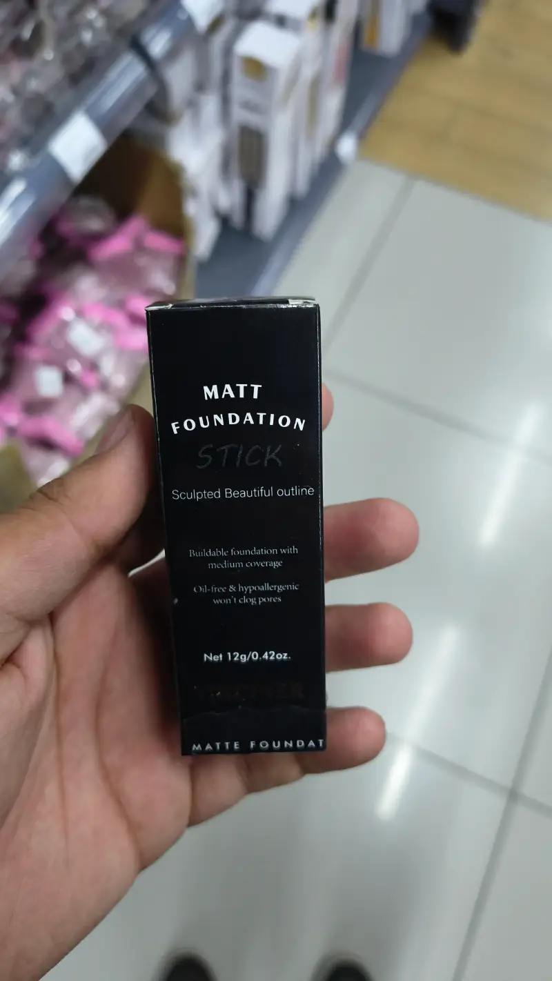 Base de Maquillaje en Barra Mate