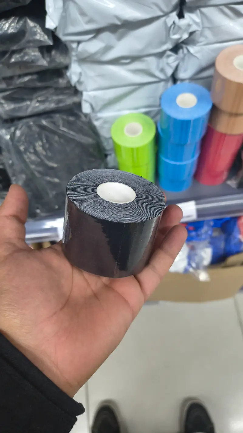 Cinta kinesiológica negra