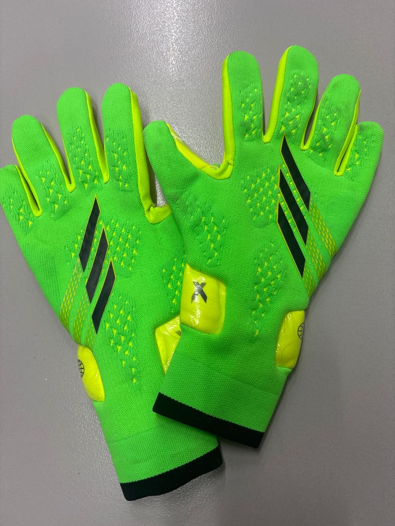 Guantes de Portero Neón