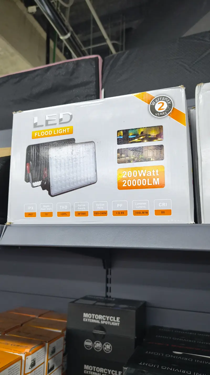Foco LED de 200W