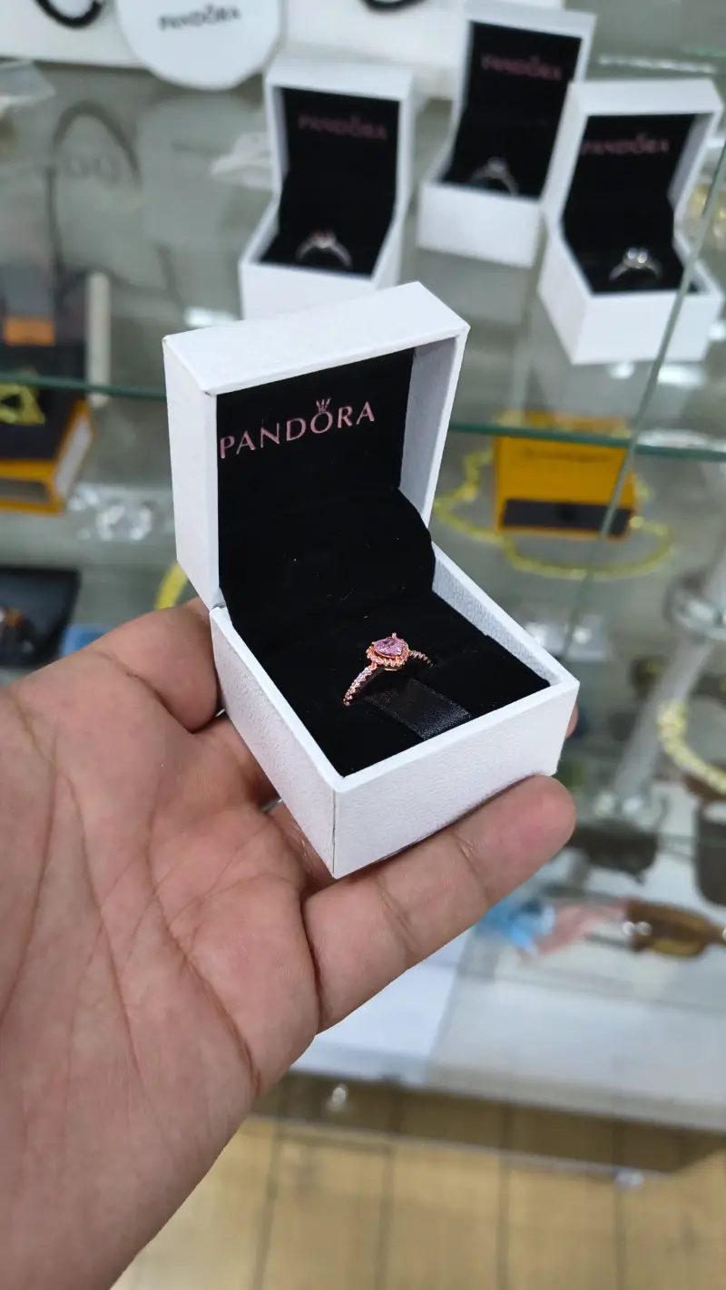 Anillo Corazón Pandora Rose