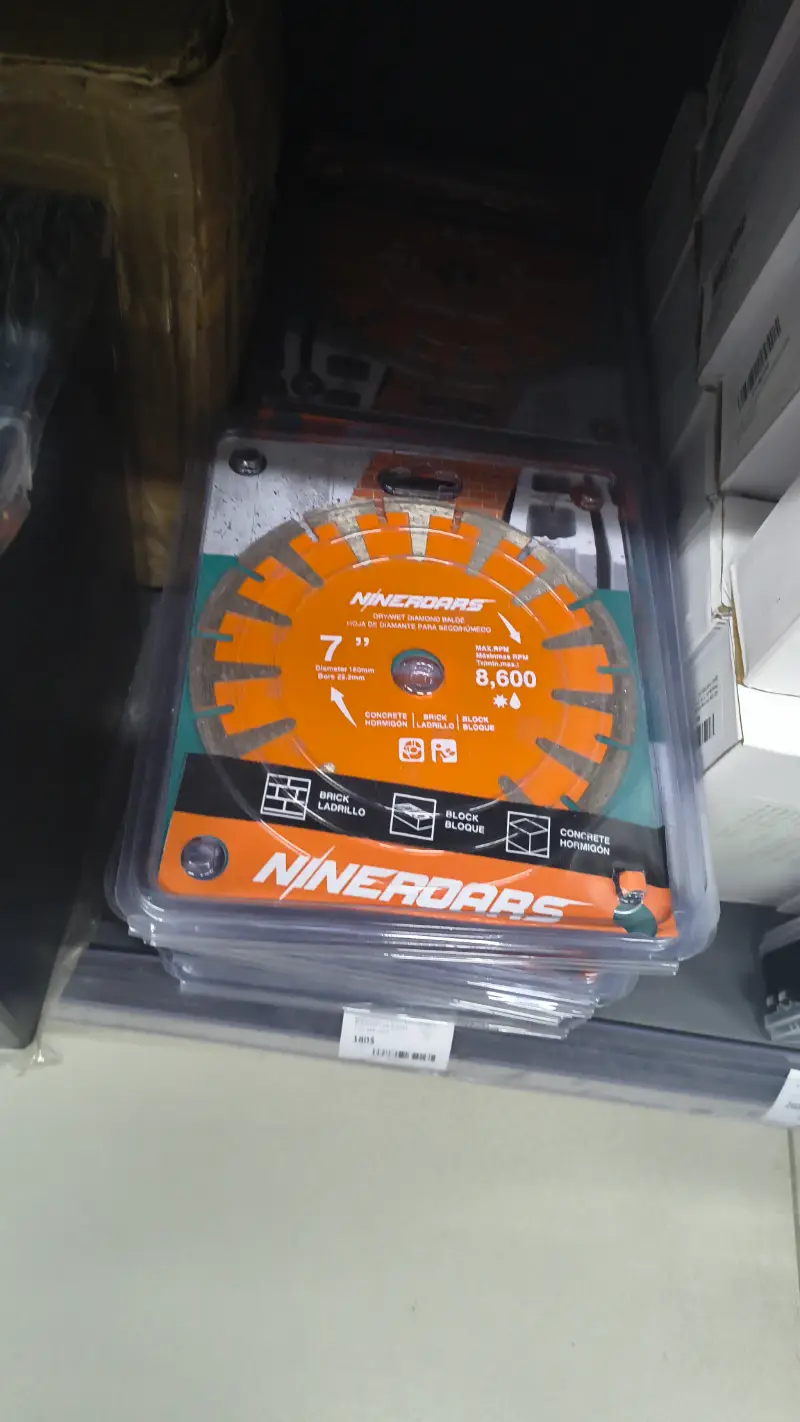 Disco de Diamante NINEROARS 7"