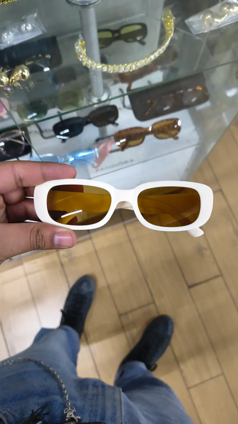 Gafas de Sol de Montura Blanca