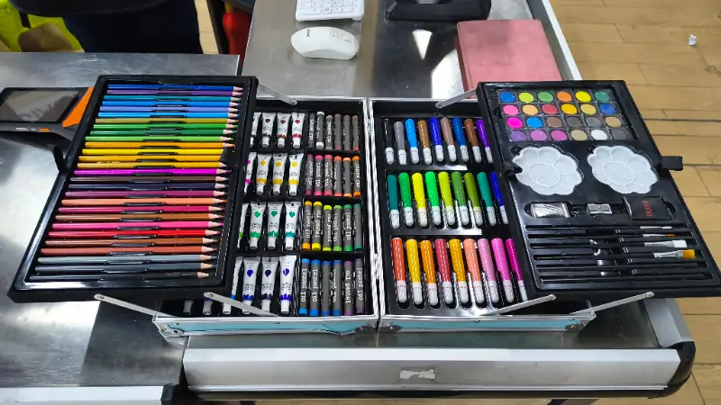 Caja de Arte Completa