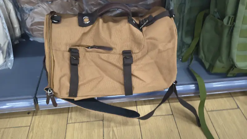 Funda para Traje de Lona Beige