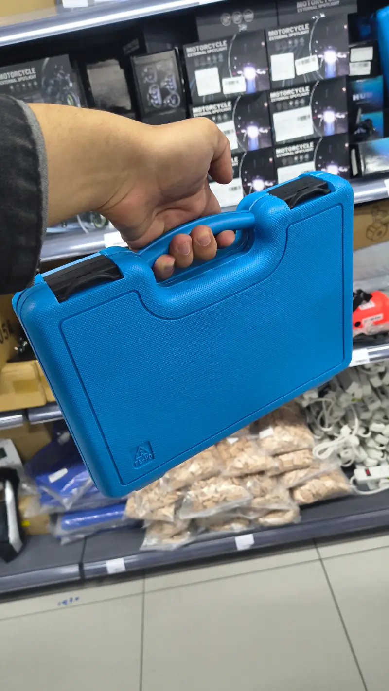 Caja de herramientas azul