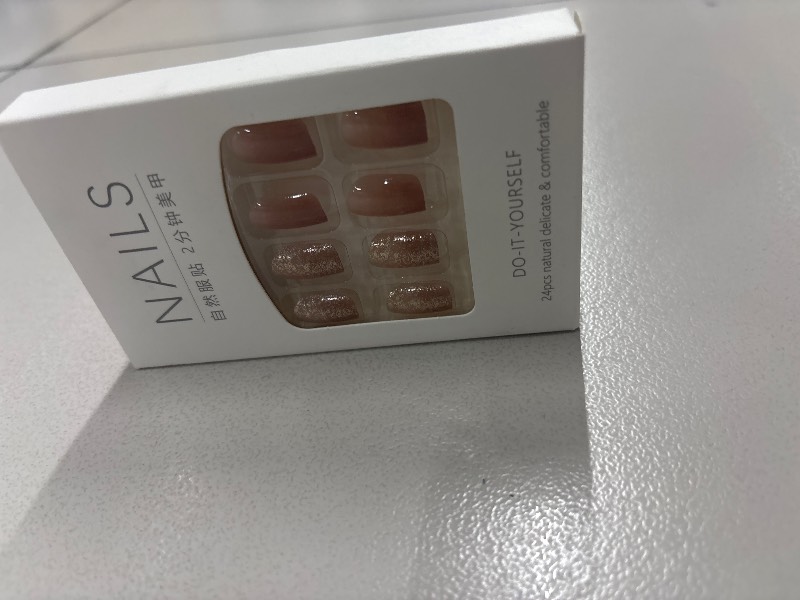 Uñas Postizas de Pegar DIY